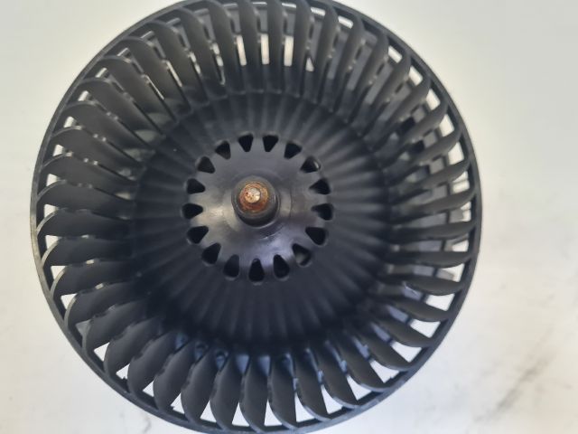 bontott VW GOLF VII Fűtőmotor (Klímás)