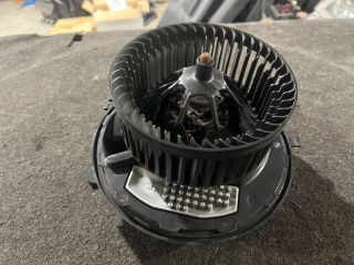 bontott VW GOLF VII Fűtőmotor (Klímás)