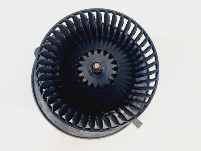 bontott VW GOLF VII Fűtőmotor (Klímás)