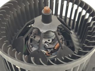 bontott VW GOLF VII Fűtőmotor (Klímás)