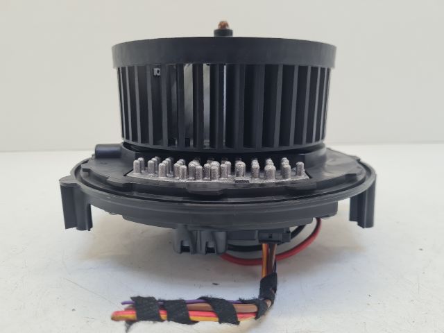 bontott VW GOLF VII Fűtőmotor (Klímás)