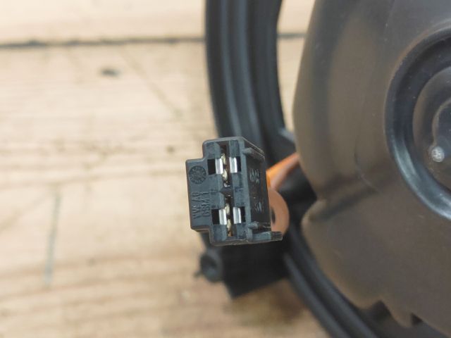 bontott VW GOLF VII Fűtőmotor (Klímás)