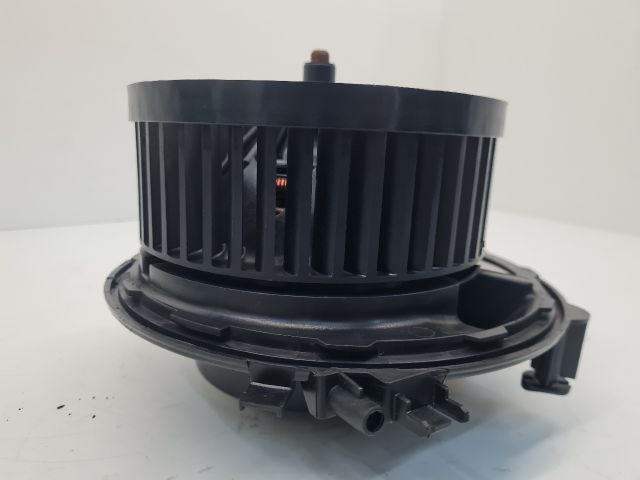 bontott VW GOLF VII Fűtőmotor (Klímás)