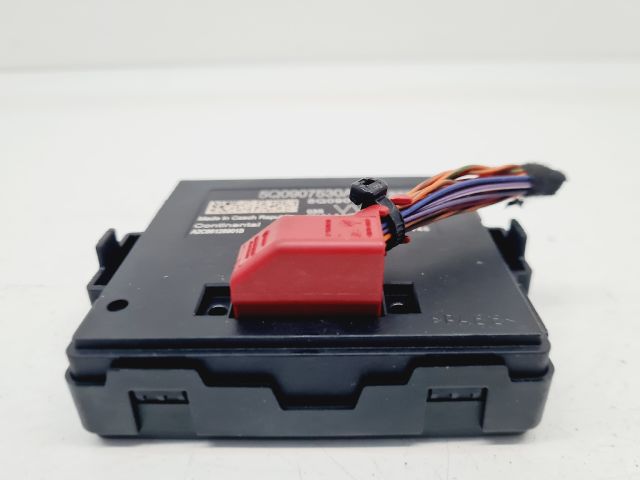 bontott VW GOLF VII Gateway Elektronika