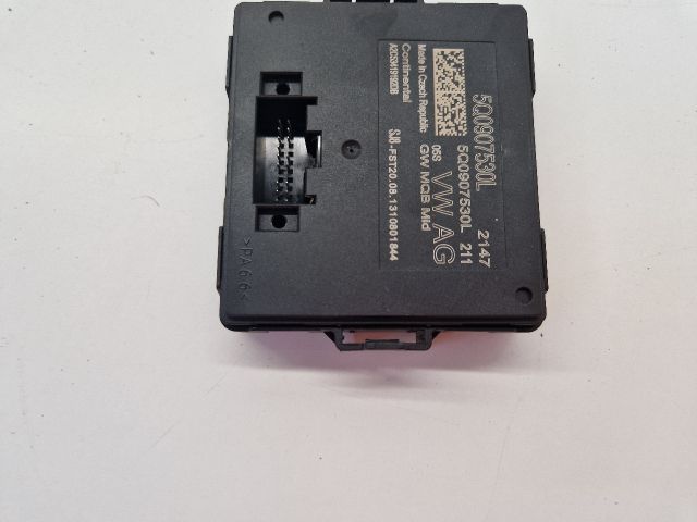 bontott VW GOLF VII Gateway Elektronika