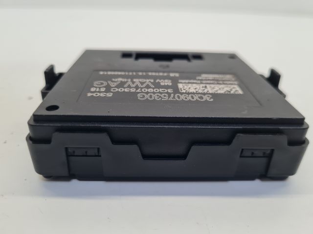 bontott VW GOLF VII Gateway Elektronika