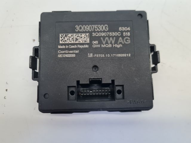 bontott VW GOLF VII Gateway Elektronika