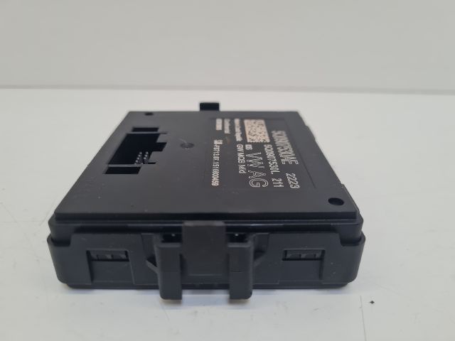 bontott VW GOLF VII Gateway Elektronika