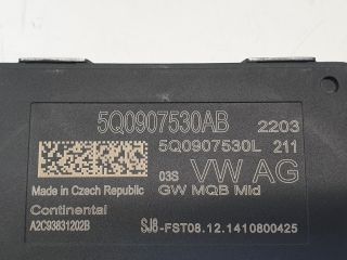 bontott VW GOLF VII Gateway Elektronika