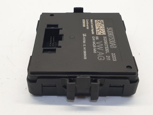 bontott VW GOLF VII Gateway Elektronika