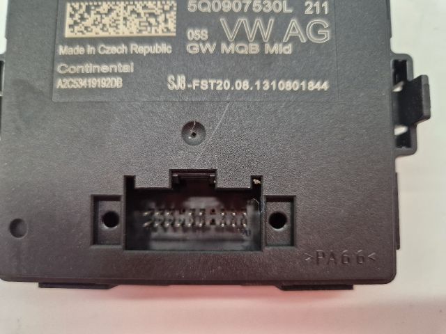 bontott VW GOLF VII Gateway Elektronika