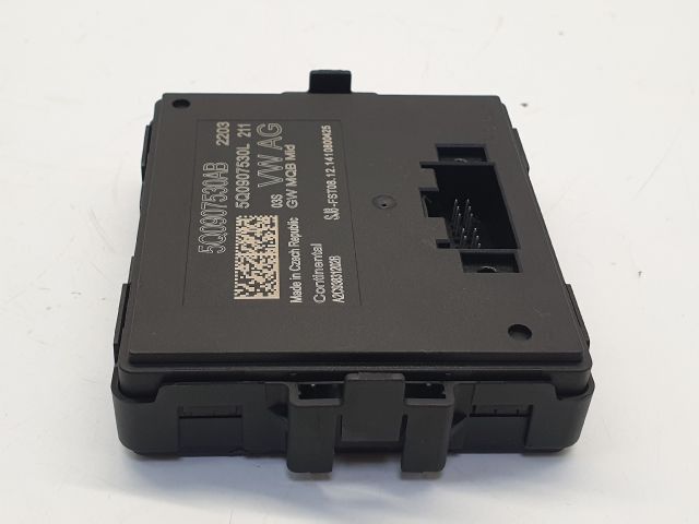 bontott VW GOLF VII Gateway Elektronika