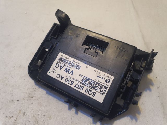 bontott VW GOLF VII Gateway Elektronika