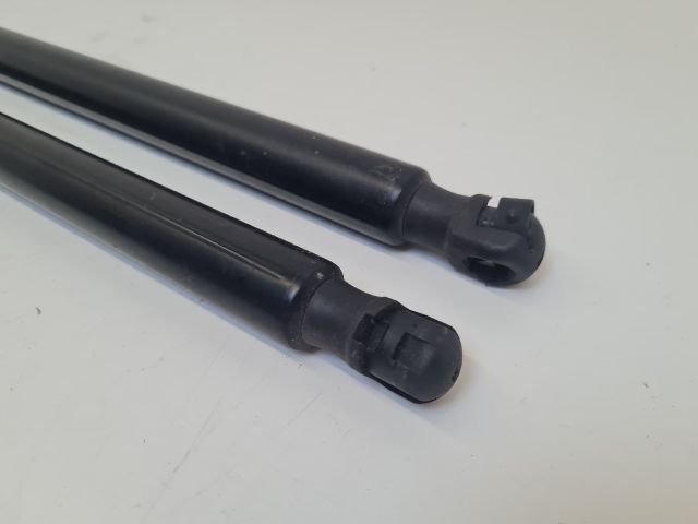 bontott VW GOLF VII Gázrugós Kitámasztó Teleszkóp Pár Csomagtérajtó