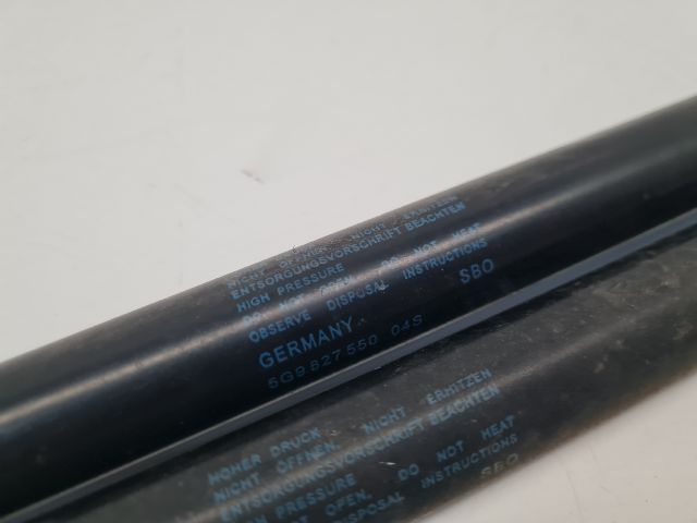 bontott VW GOLF VII Gázrugós Kitámasztó Teleszkóp Pár Csomagtérajtó