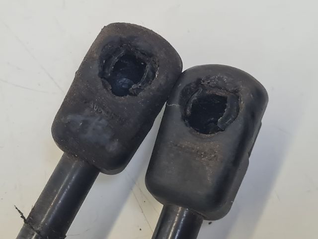 bontott VW GOLF VII Gázrugós Kitámasztó Teleszkóp Pár Csomagtérajtó