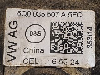 bontott VW GOLF VII GPS Antenna