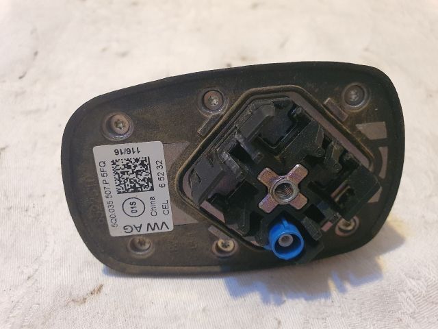 bontott VW GOLF VII GPS Antenna