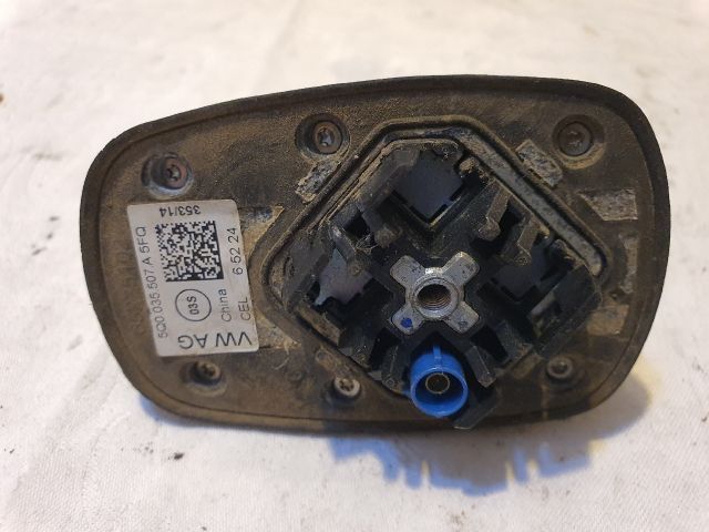 bontott VW GOLF VII GPS Antenna