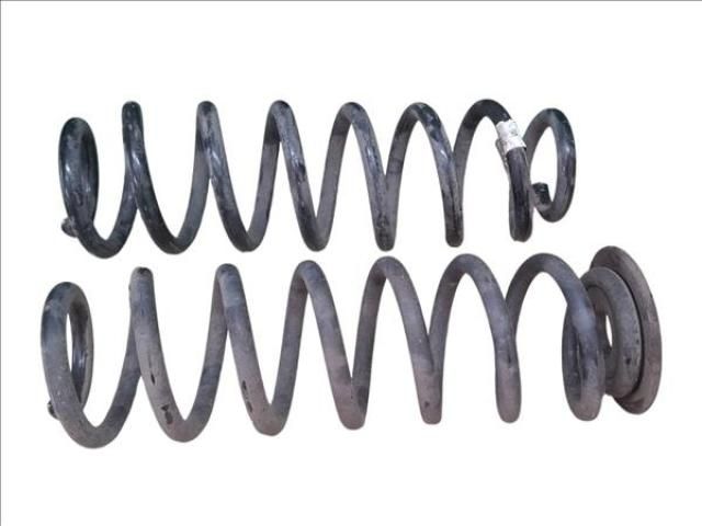 bontott VW GOLF VII Hátsó Rugó