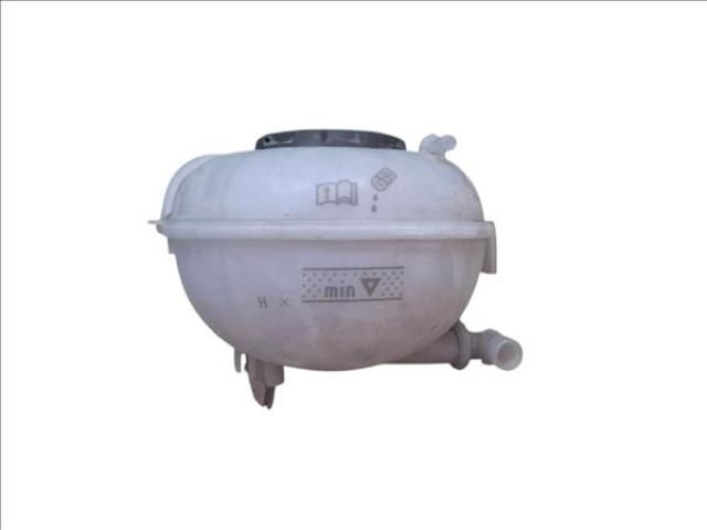 bontott VW GOLF VII Kiegyenlítő Tartály