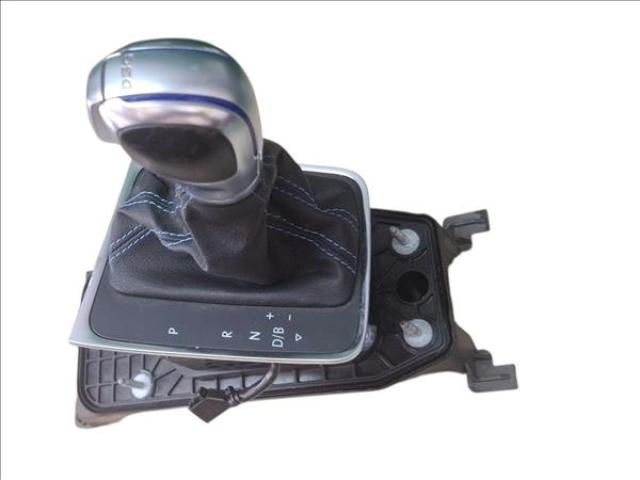 bontott VW GOLF VII Váltó Kulissza