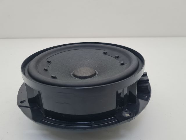 bontott VW GOLF VII Hangszóró (Pozíciófüggetlen)