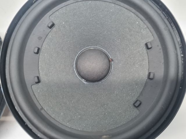 bontott VW GOLF VII Hangszóró Szett