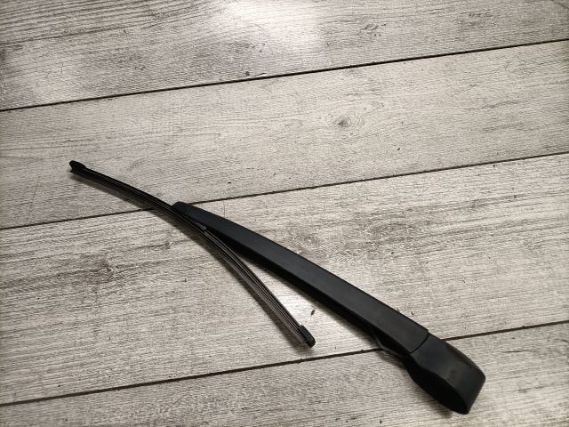 bontott VW GOLF VII Hátsó Ablaktörlő Kar