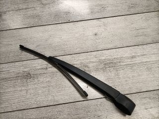 bontott VW GOLF VII Hátsó Ablaktörlő Kar