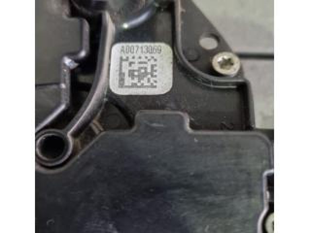 bontott VW GOLF VII Hátsó Ablaktörlő Motor