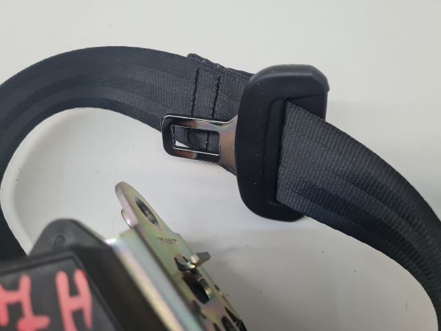 bontott VW GOLF VII Hátsó Biztonsági Öv Szett