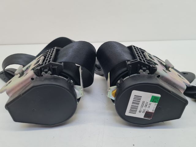 bontott VW GOLF VII Hátsó Biztonsági Öv Szett