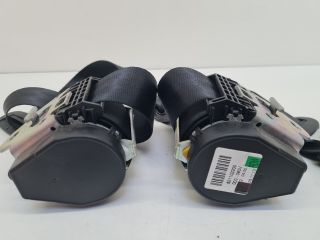 bontott VW GOLF VII Hátsó Biztonsági Öv Szett