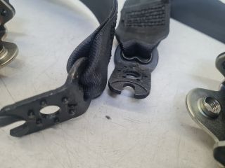 bontott VW GOLF VII Hátsó Biztonsági Öv Szett