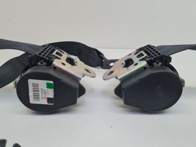 bontott VW GOLF VII Hátsó Biztonsági Öv Szett