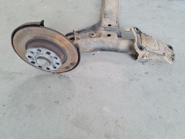 bontott VW GOLF VII Hátsó Híd (Tárcsafékes)