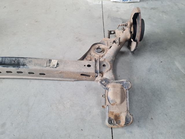 bontott VW GOLF VII Hátsó Híd (Tárcsafékes)