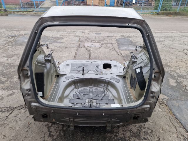 bontott VW GOLF VII Hátsó Karosszéria Csomag