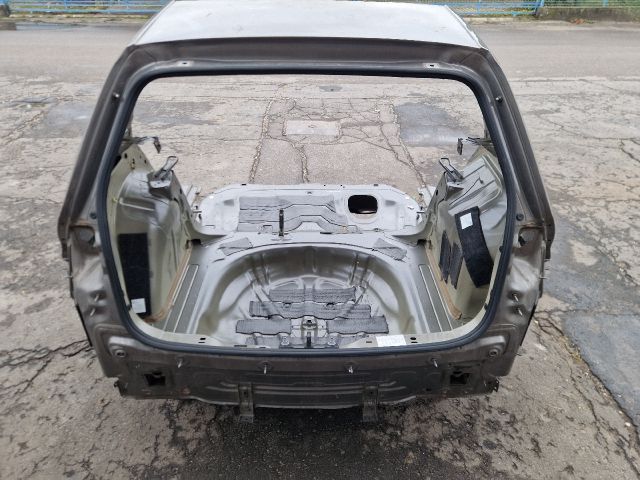 bontott VW GOLF VII Hátsó Karosszéria Csomag