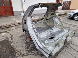 bontott VW GOLF VII Hátsó Karosszéria Csomag