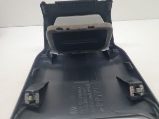 bontott VW GOLF VII Hátsó középső Szellőző