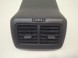 bontott VW GOLF VII Hátsó középső Szellőző