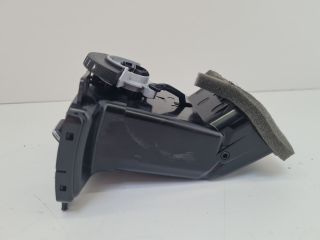 bontott VW GOLF VII Hátsó középső Szellőző