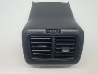 bontott VW GOLF VII Hátsó középső Szellőző