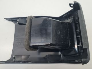 bontott VW GOLF VII Hátsó középső Szellőző