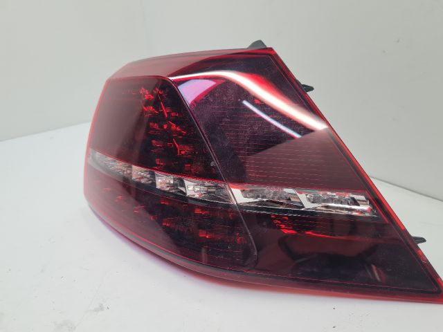 bontott VW GOLF VII Hátsó Lámpa Szett