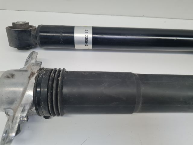 bontott VW GOLF VII Hátsó Lengéscsillapító Pár