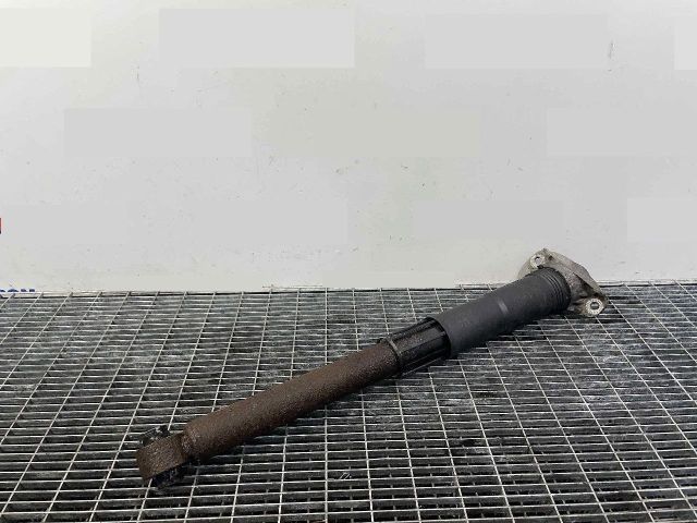 bontott VW GOLF VII Hátsó Lengéscsillapító (Pozíciófüggetlen)