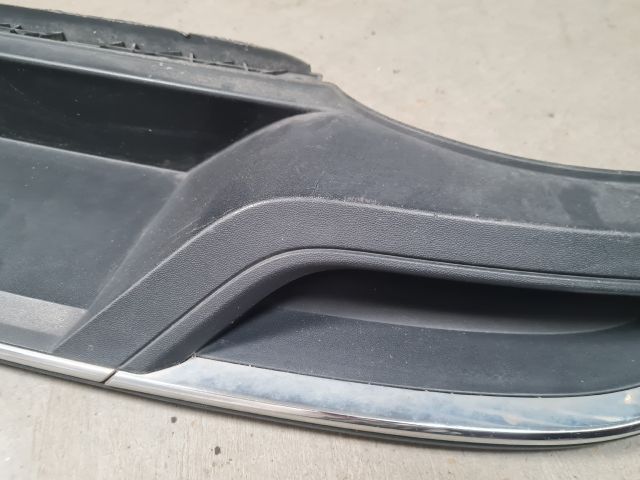 bontott VW GOLF VII Hátsó Lökhárító Alsó (Műanyag)